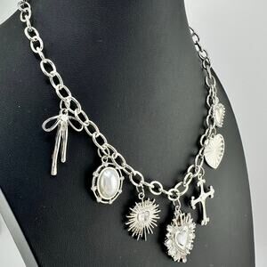 Crystal Rhinestone Faux Pearl MOP Heart Silver Tone Charm 19" Necklace